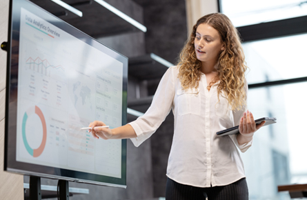 Managing Financial Services Risk & Compliance