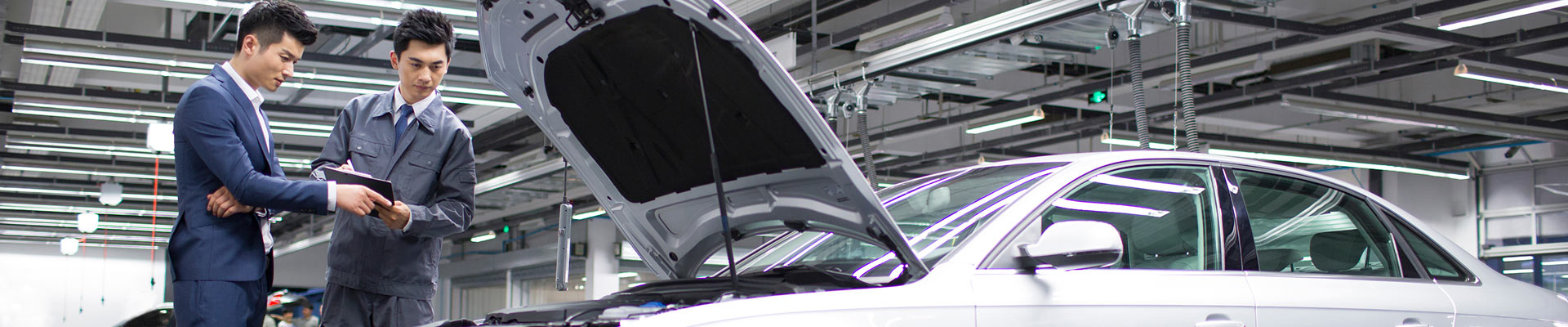 Leading Japanese Automotive Manufacturer Accelerates Connected Vehicle Transformation