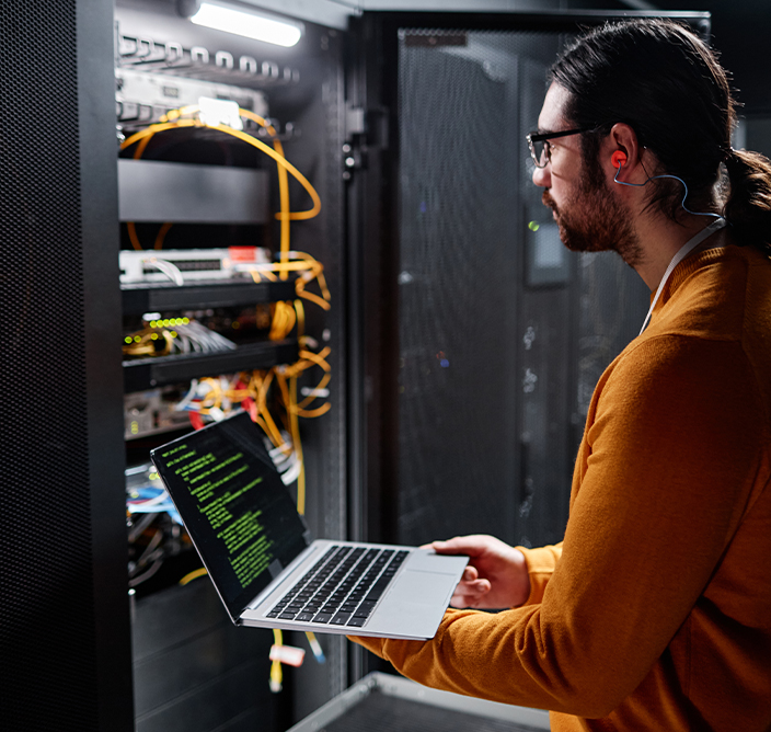 AI-Driven Cloud Operations with HARC for Intelligent Reliability 
