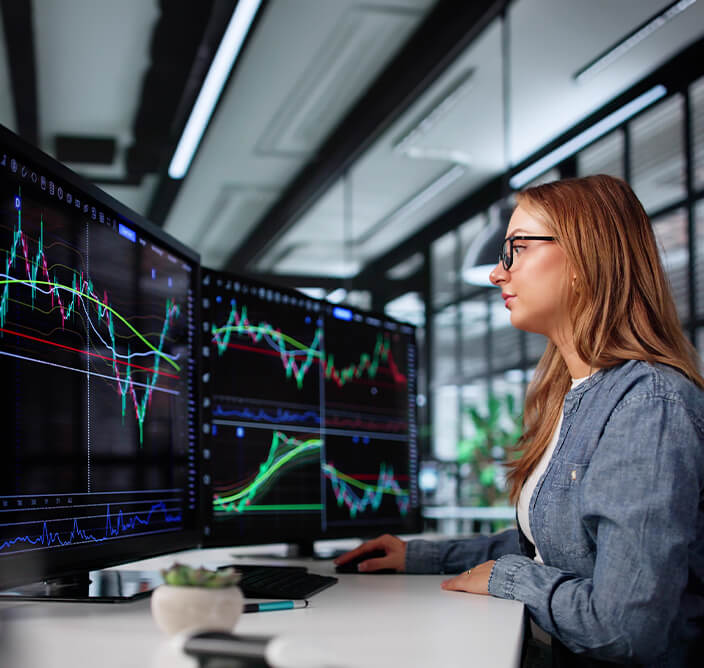 Compliance - Managing Financial Services Risk & Compliance 