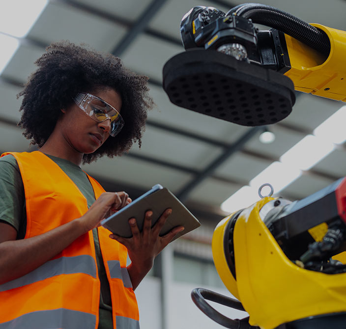 Manufacturing Reinvented: The ET-IT-OT Convergence Imperative for North American Industry.